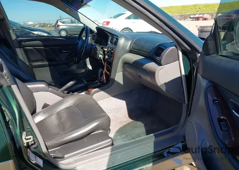 2000 Subaru Outback Limited z USA, uszkodzony, nr VIN 4S3BE6868Y7201461